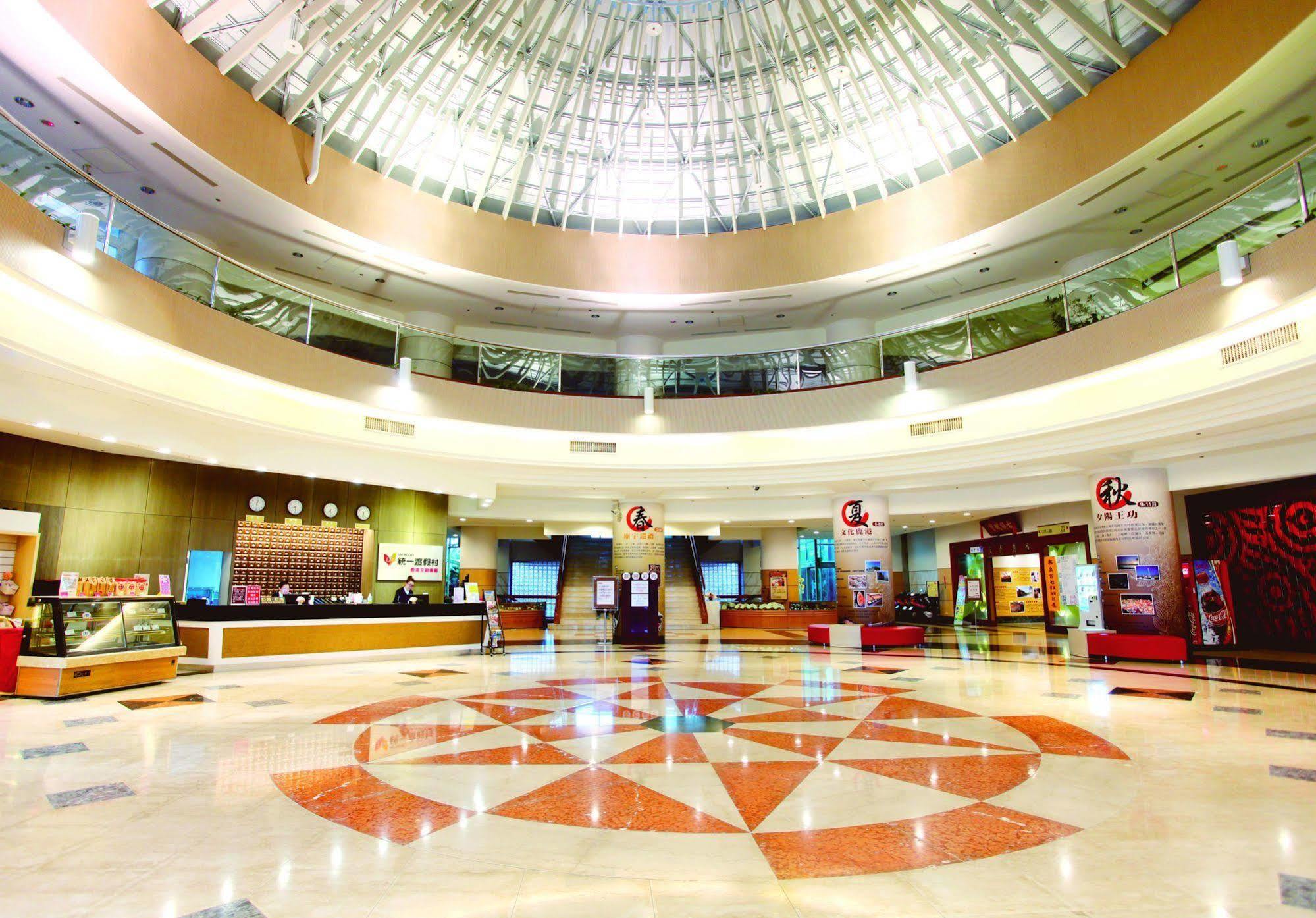 Uni-Resort Lukang Extérieur photo