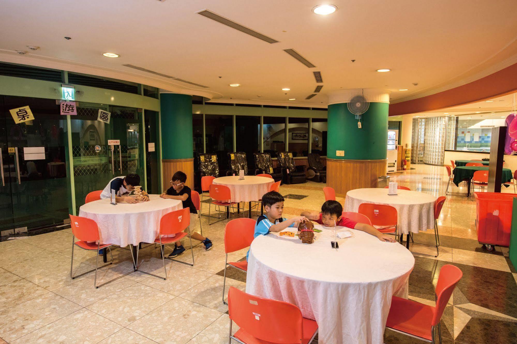 Uni-Resort Lukang Extérieur photo
